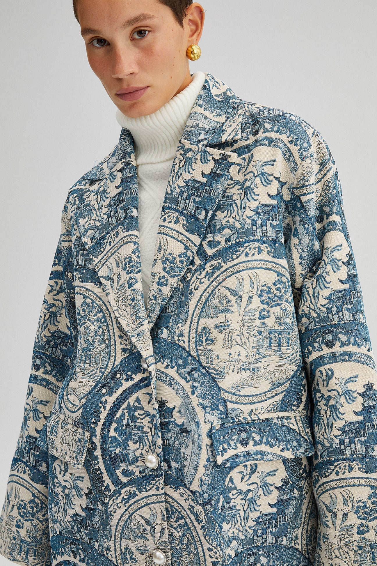 Patterned Long Light Coat