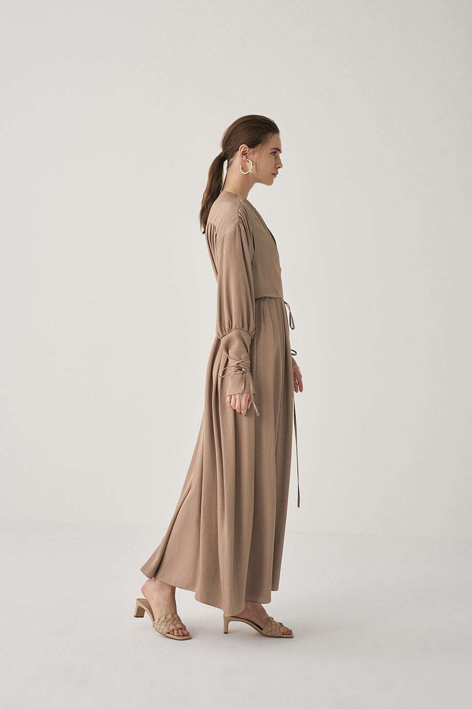 Tie-belt Shiny Dress